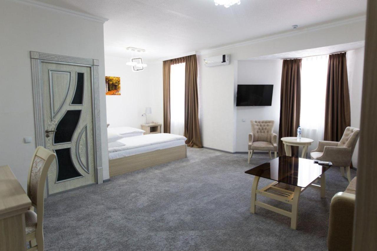 Alexander Hotel 撒马尔罕 外观 照片