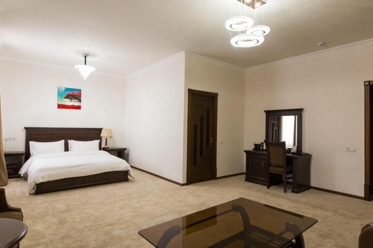 Alexander Hotel 撒马尔罕 外观 照片