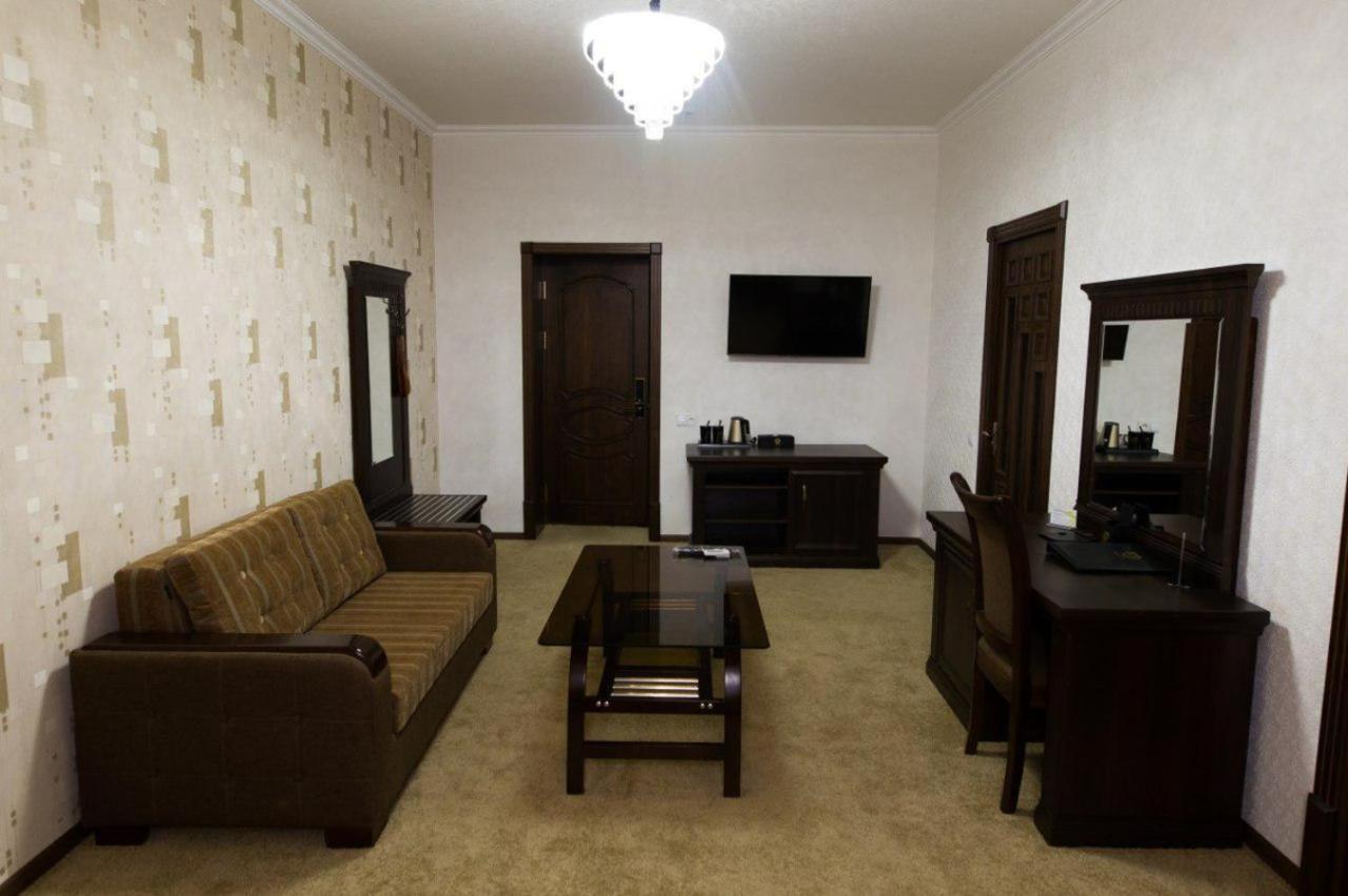Alexander Hotel 撒马尔罕 外观 照片